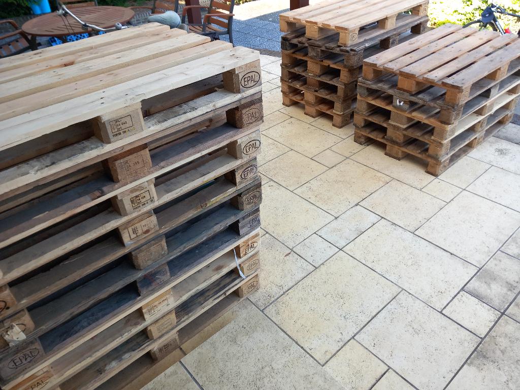 16 palettes euros/palettes en euros, Bricolage & Construction, Bois & Planches, Enlèvement