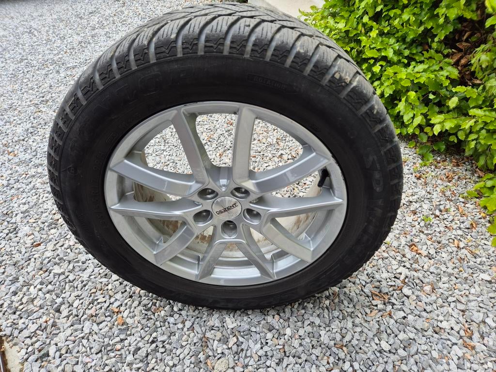 4 Pneus neige sur jante aluminium 235/55R/7 99H, Enlèvement, Pneu(s)