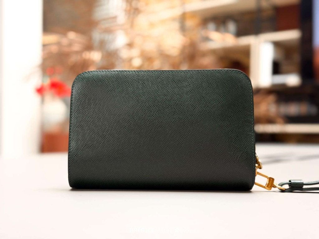 Louis Vuitton Clutch, Handtassen en Accessoires, Gebruikt, Zwart, Niet ingevuld, Louis Vuitton