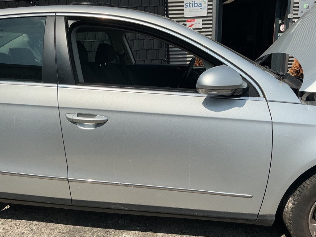 PORTE AVANT DROITE Passat CC (357) (|3C4831056J|), Volkswagen, Volkswagen AG, Utilisé, Kundenbetreuung@volkswagen.de