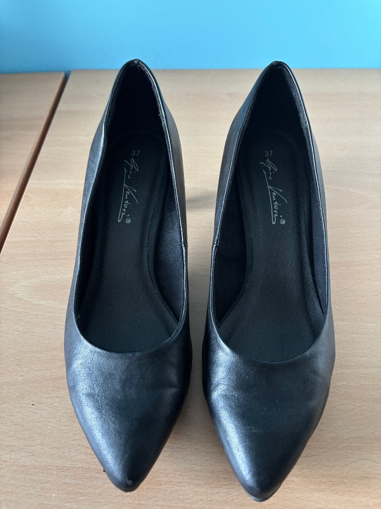 Zwarte pumps (maat 37), Zwart, Ophalen of Verzenden, Gedragen, Pumps