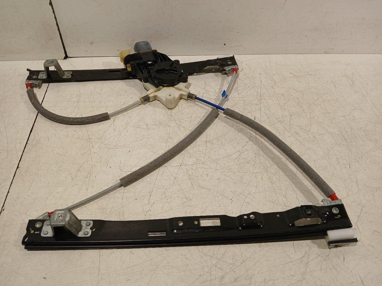 Raammechaniek elektrisch rechts voor Ford B-Max, Onderdelen@venauto.nl, Van der Ven Autorecycling B.V., Gebruikt, Ettenseweg 76, 4706 PB Roosendaal, The Netherlands