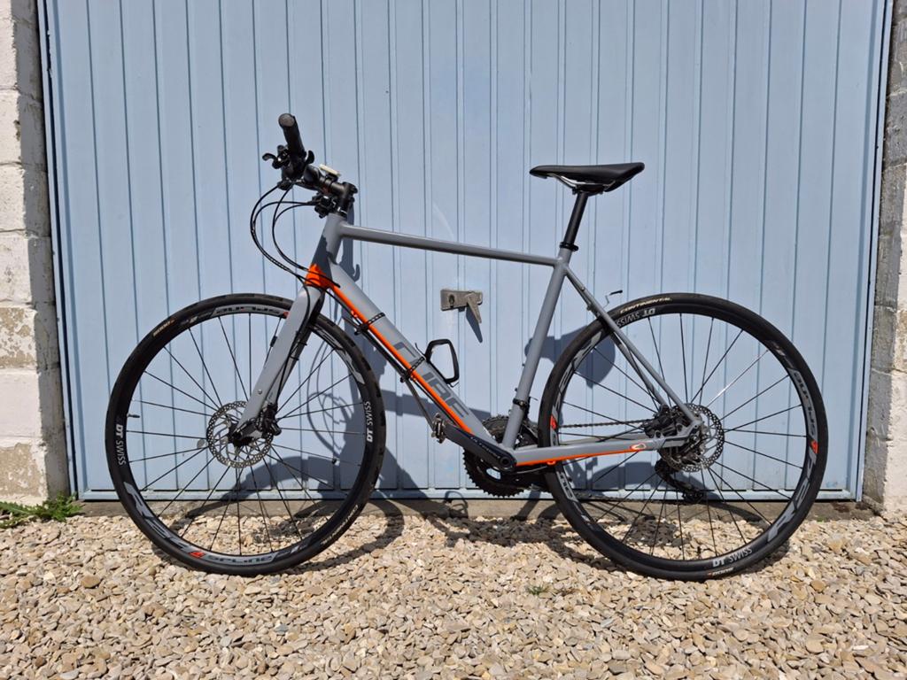 Cube sl road maat 59, Vélos & Vélomoteurs, Enlèvement