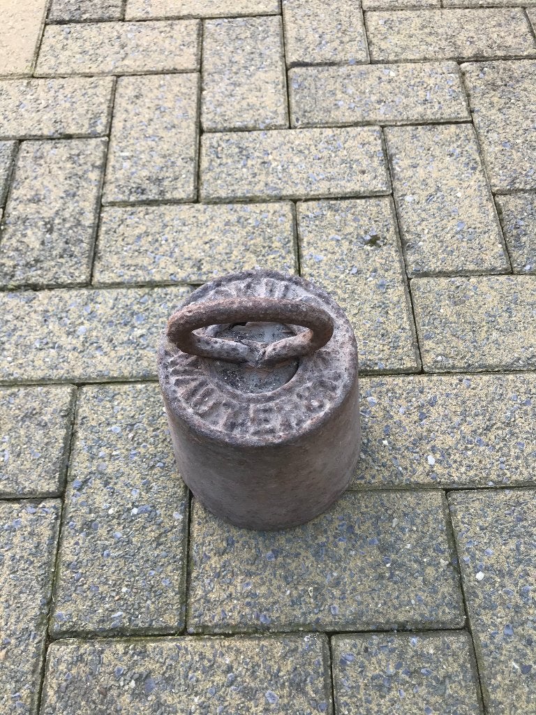 Curiosa, Ophalen