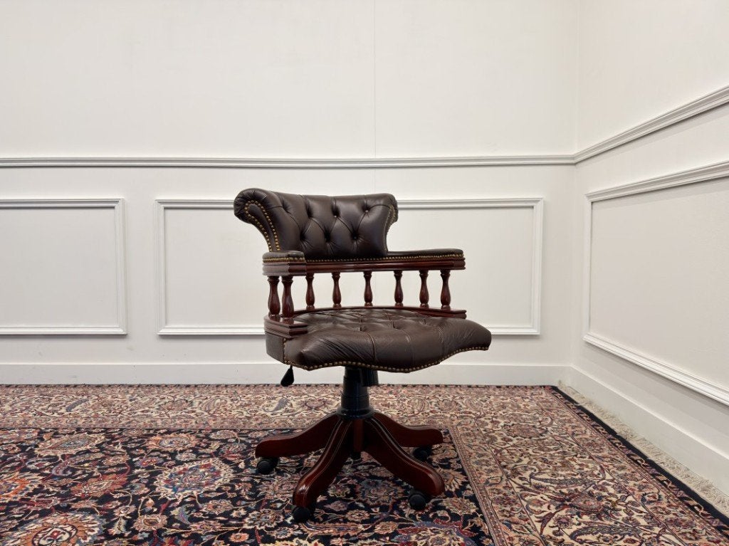Klassiek Engels Chesterfield Bureaustoel, Ophalen