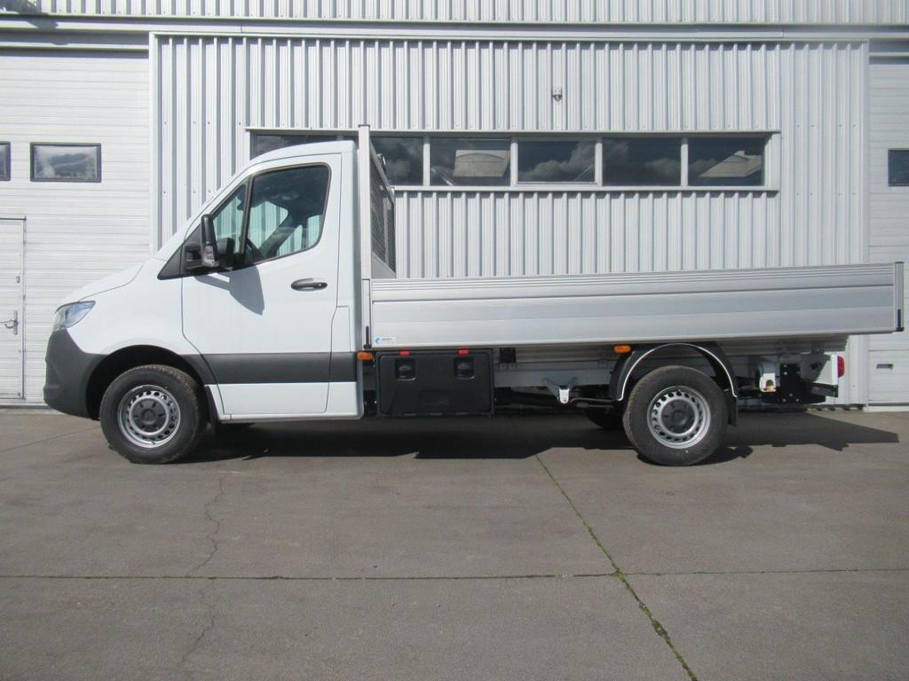 Mercedes-Benz Sprinter 317 CDI Chassis L2 RWD 3.5T, Auto's, Bestelwagens en Lichte vracht, Automaat, Zwart, 4 cilinders, 2000 kg
