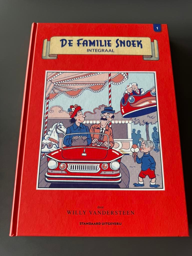Complete set De Familie Snoek integraal 1-4, Boeken, Complete serie of reeks, Ophalen of Verzenden, Zo goed als nieuw