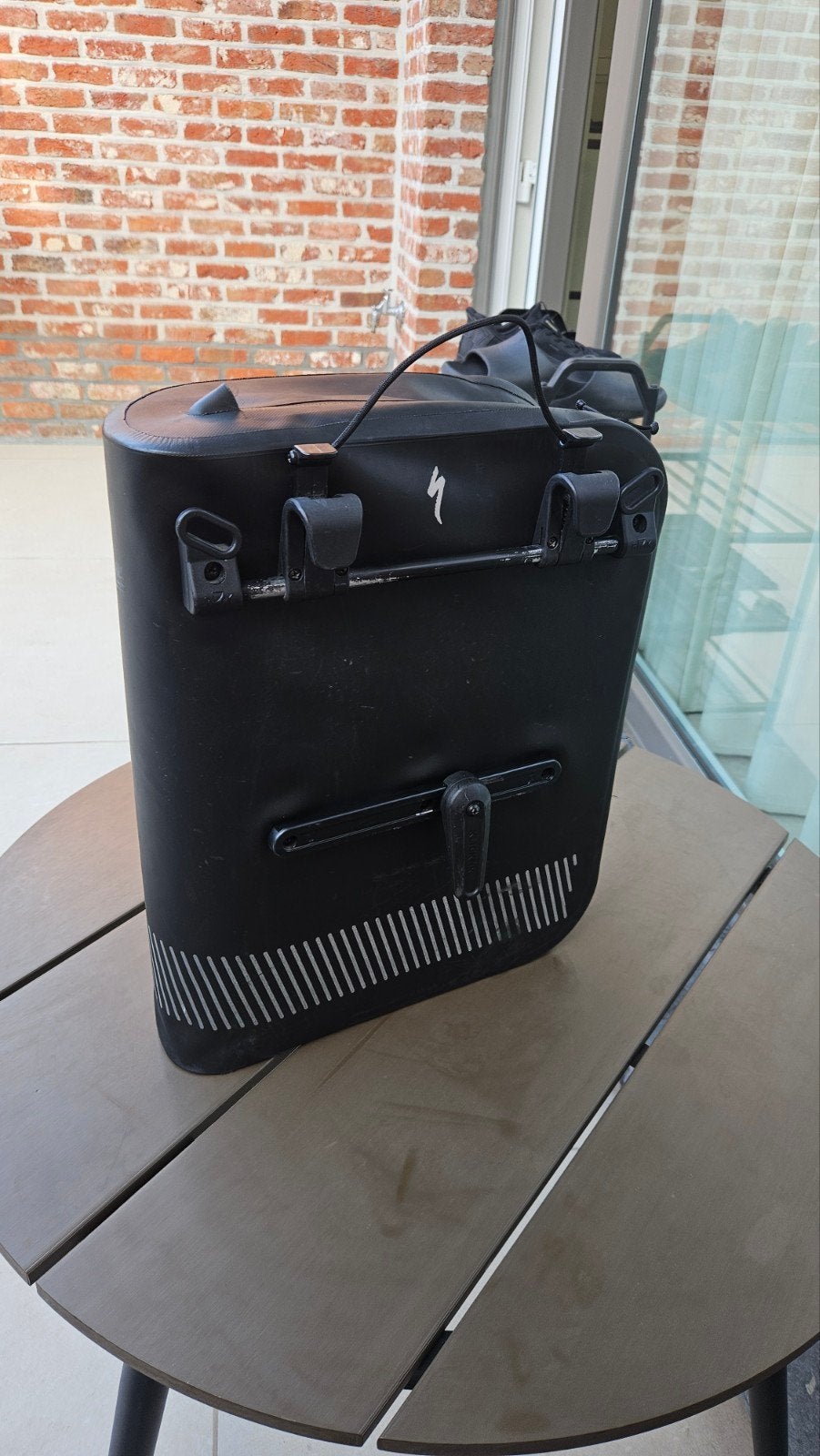 fietstas Specialized Tailwind Aerodynamic Pannier, Fietsen en Brommers, Fietsaccessoires | Fietsmanden, Ophalen of Verzenden, Zo goed als nieuw