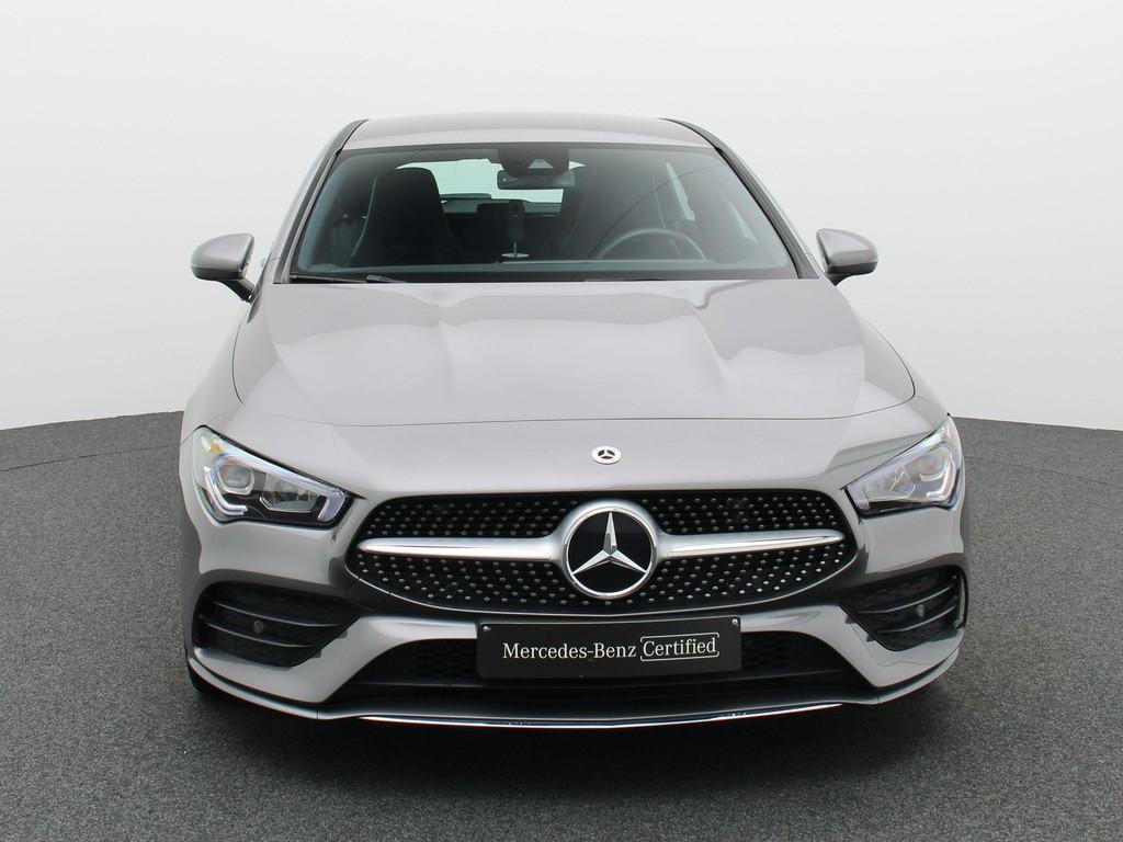 Mercedes-Benz CLA 180 AMG Line Shooting Brake + CARPLAY + LE, Auto's, Mercedes-Benz, CLA, Stof, Zwart, 4 cilinders