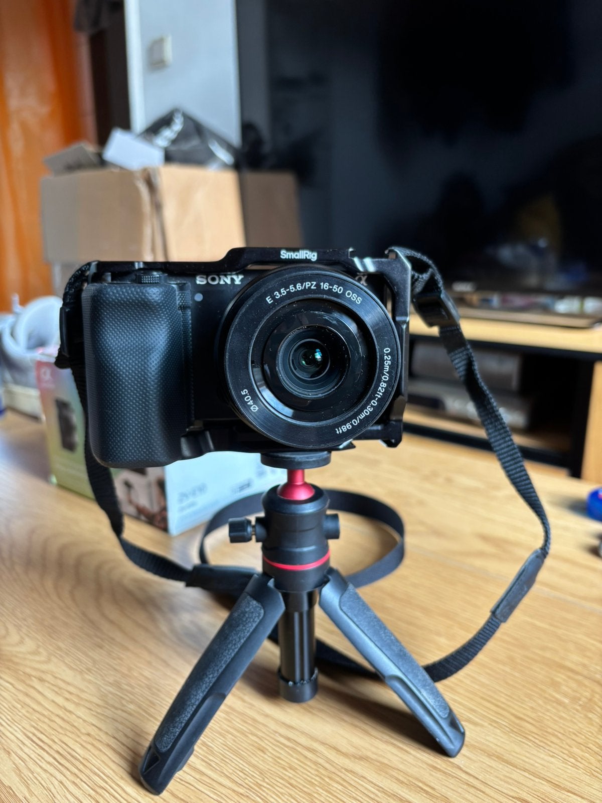 Sony ZV-E10, Enlèvement, Comme neuf, Sony