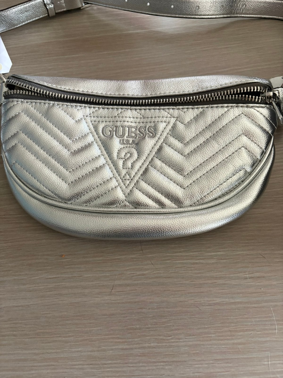 Guess sac banane, Bijoux, Sacs & Beauté, Enlèvement ou Envoi, Neuf, Argent