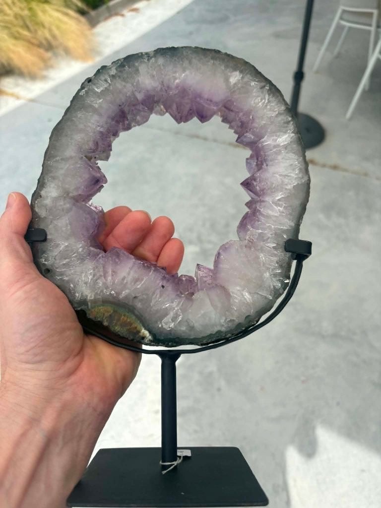 Portail en améthyste, bon support, socle,30 cm, Enlèvement ou Envoi, Neuf