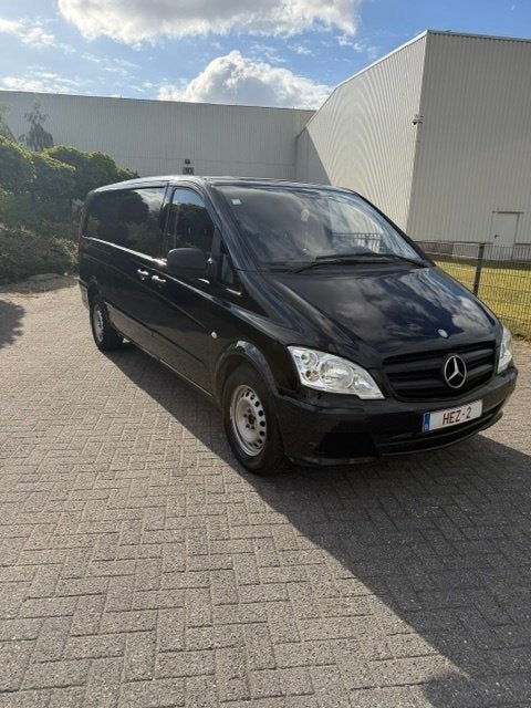Mercedes Vito V6 lichte vracht autom, Navi, Auto's, Automaat, Euro 5, Achterwielaandrijving, Zwart