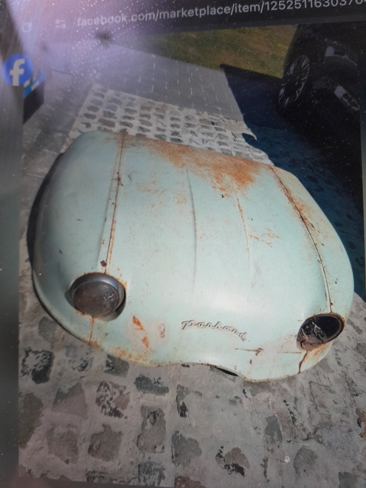 panhard motorkap, Ophalen, Voor, Motorkap