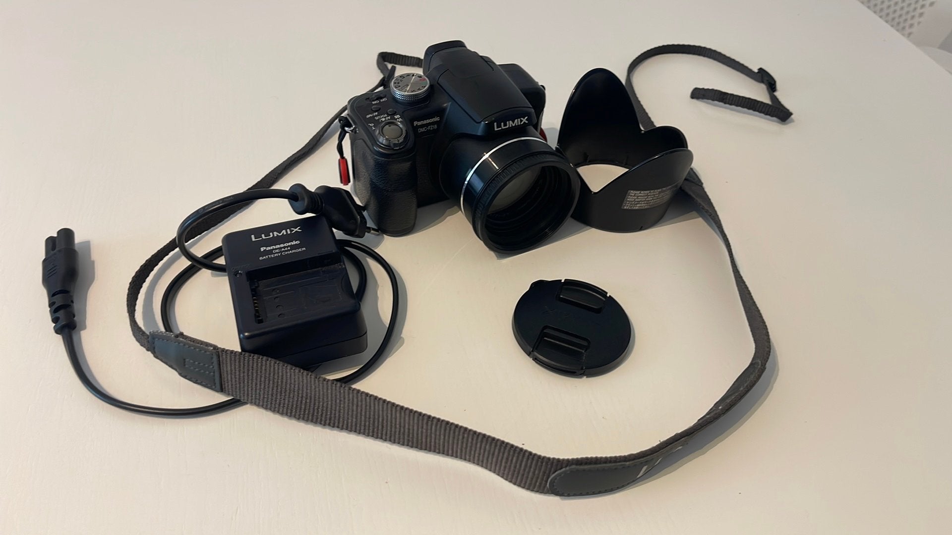 Panasonic Lumix dmcFZ 18 compleet werkend, 8 megapixels, Beeldstabilisatie, Gebruikt, Panasonic