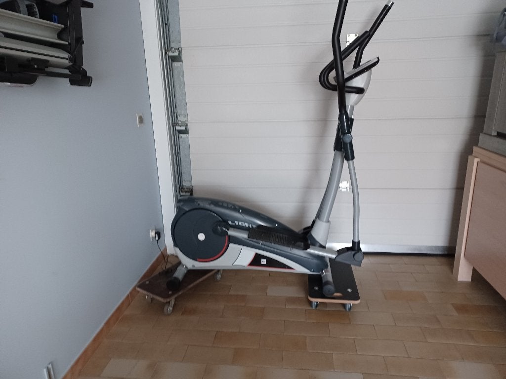 light fit 1030, Sports & Fitness, Jambes, Comme neuf, Enlèvement, Autres matériaux
