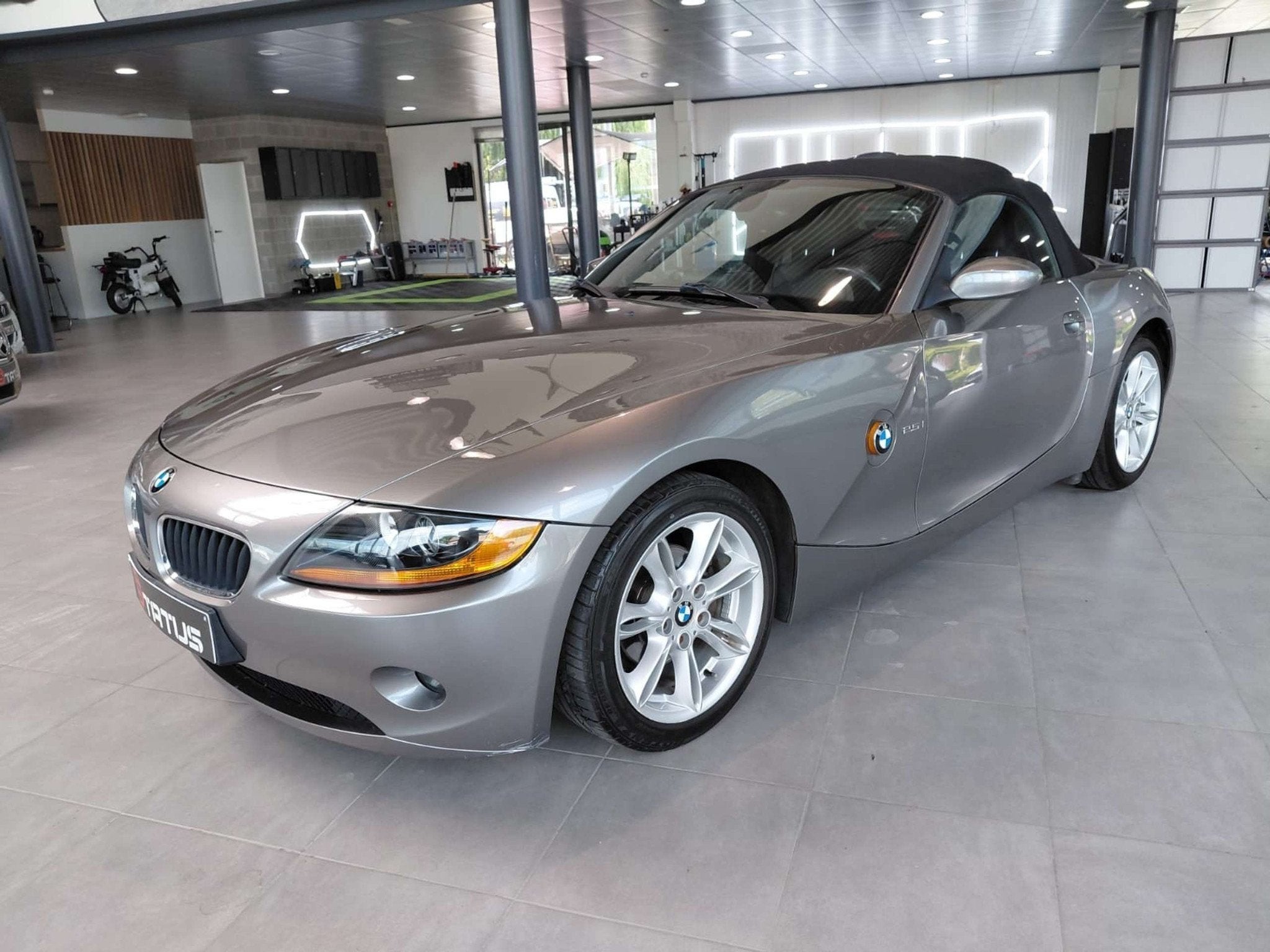 BMW Z4 Z4 2.5iA 24v Pack (bj 2004, automaat), Auto's, BMW, Automaat, Achterwielaandrijving, Gebruikt, Zwart
