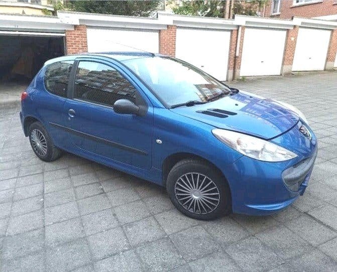 Belle Peugeot 206+ 1.1 essence, AVEC contrôle technique, Autos, Achat, Noir, 5 places, 44 kW