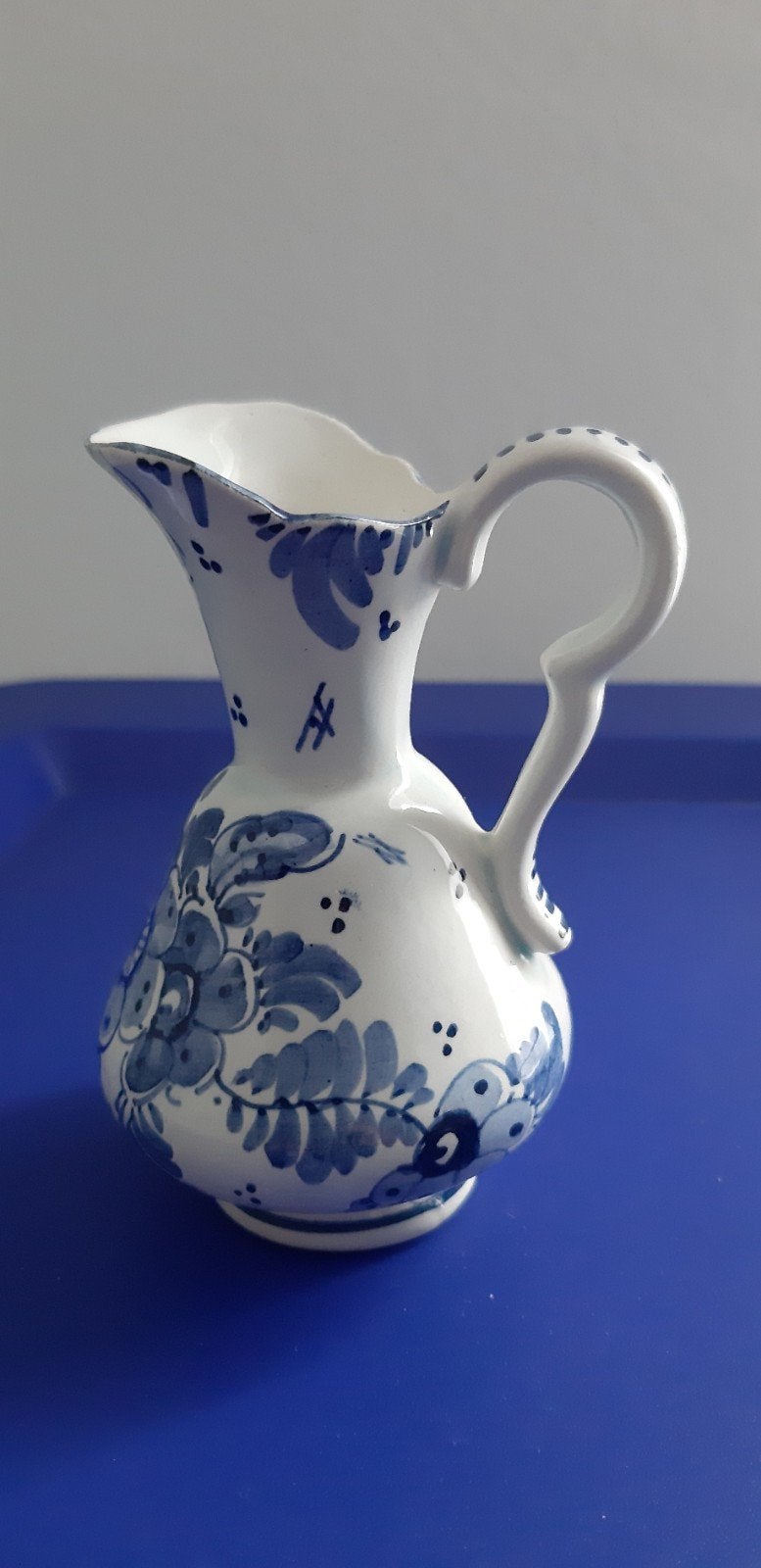 Vase Delft 10,5 cm, intact, avec cachet et numéro, Enlèvement ou Envoi
