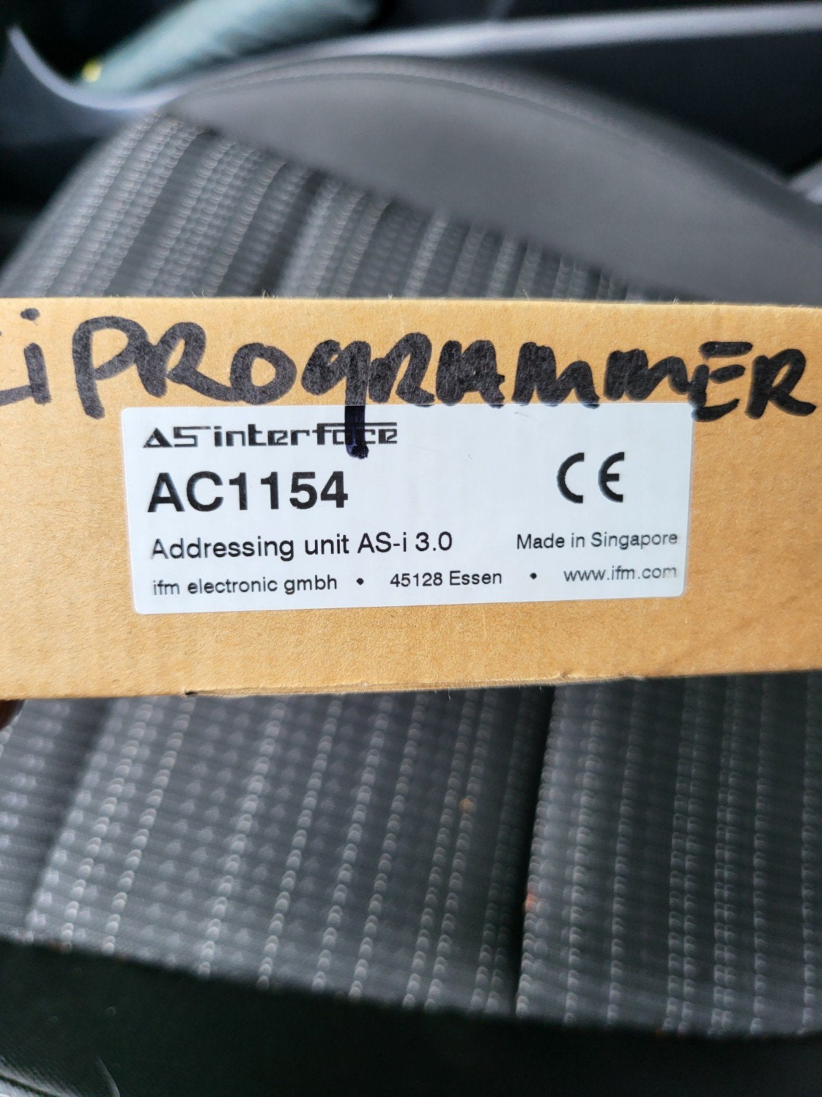 AS-Interface adresseerapparaat IFM 
AC1154
Addressing unit A, Ophalen