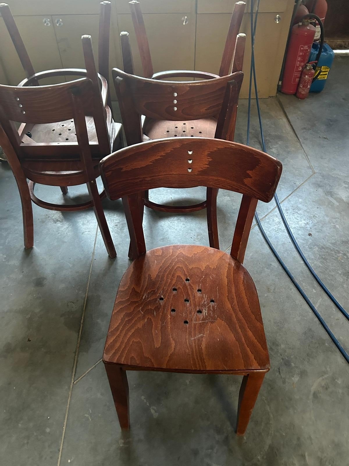 Horeca stoelen  5 stuks, Enlèvement