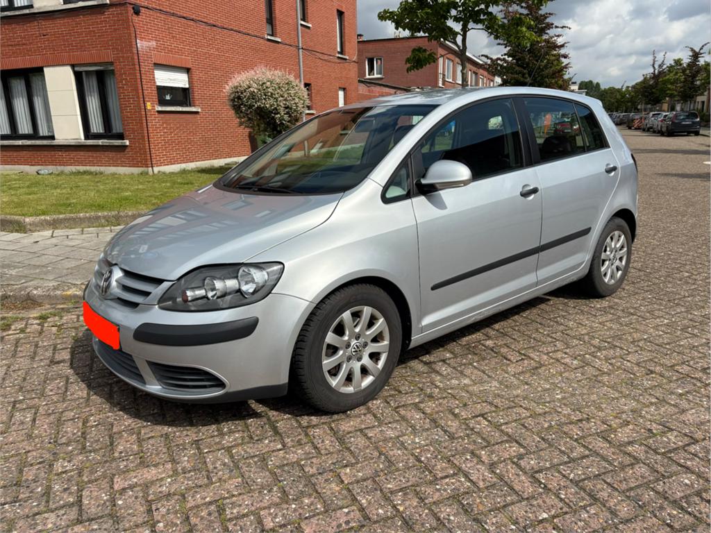Golf plus benzine+airco met keuring,Eerste eigenaar, Auto's, Golf Plus, Zwart, Electronic Stability Program (ESP), Handgeschakeld