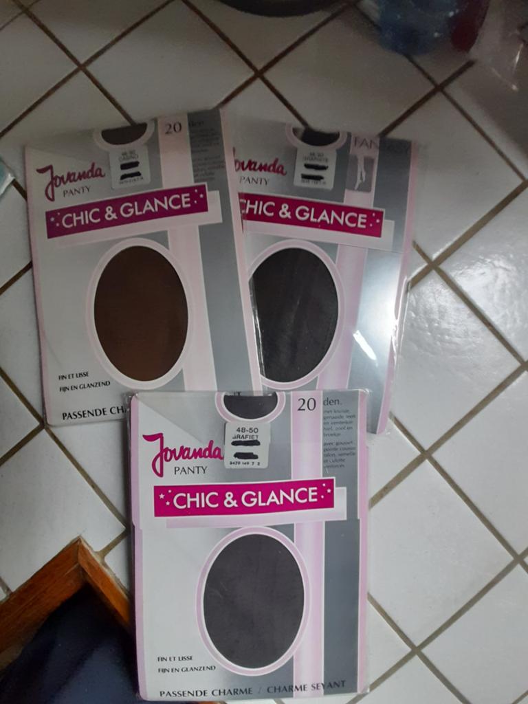 Glanzende nylonkousen, NIEUW, maat 48-50,, Kleding | Dames, Sokken en Kousen, Jovanda, Ophalen of Verzenden, Nieuw, Overige maten