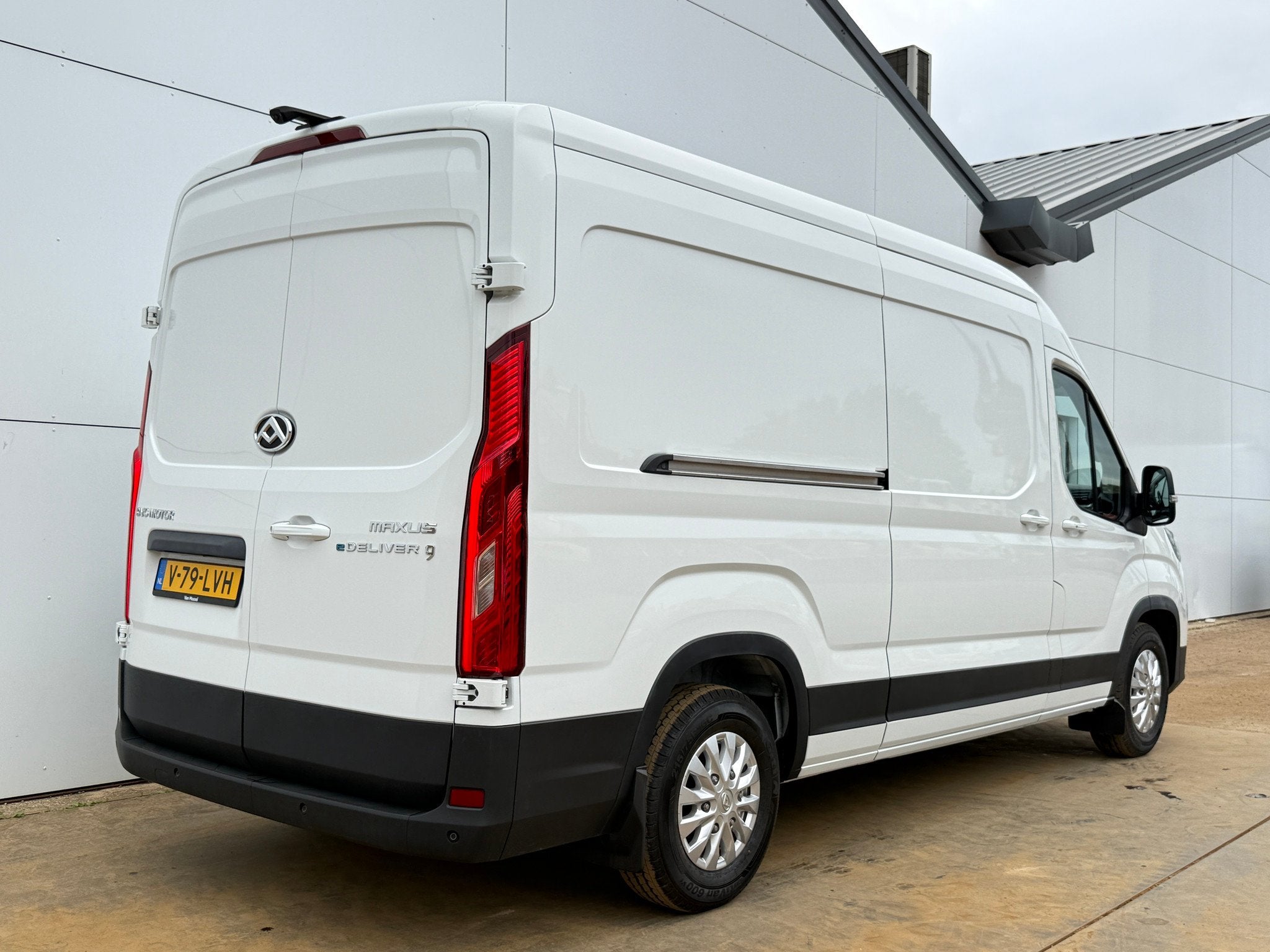 Maxus eDeliver 9 eDeliver 9 89kWh 204PK, Neuf, Achat, Entreprise, 3 places