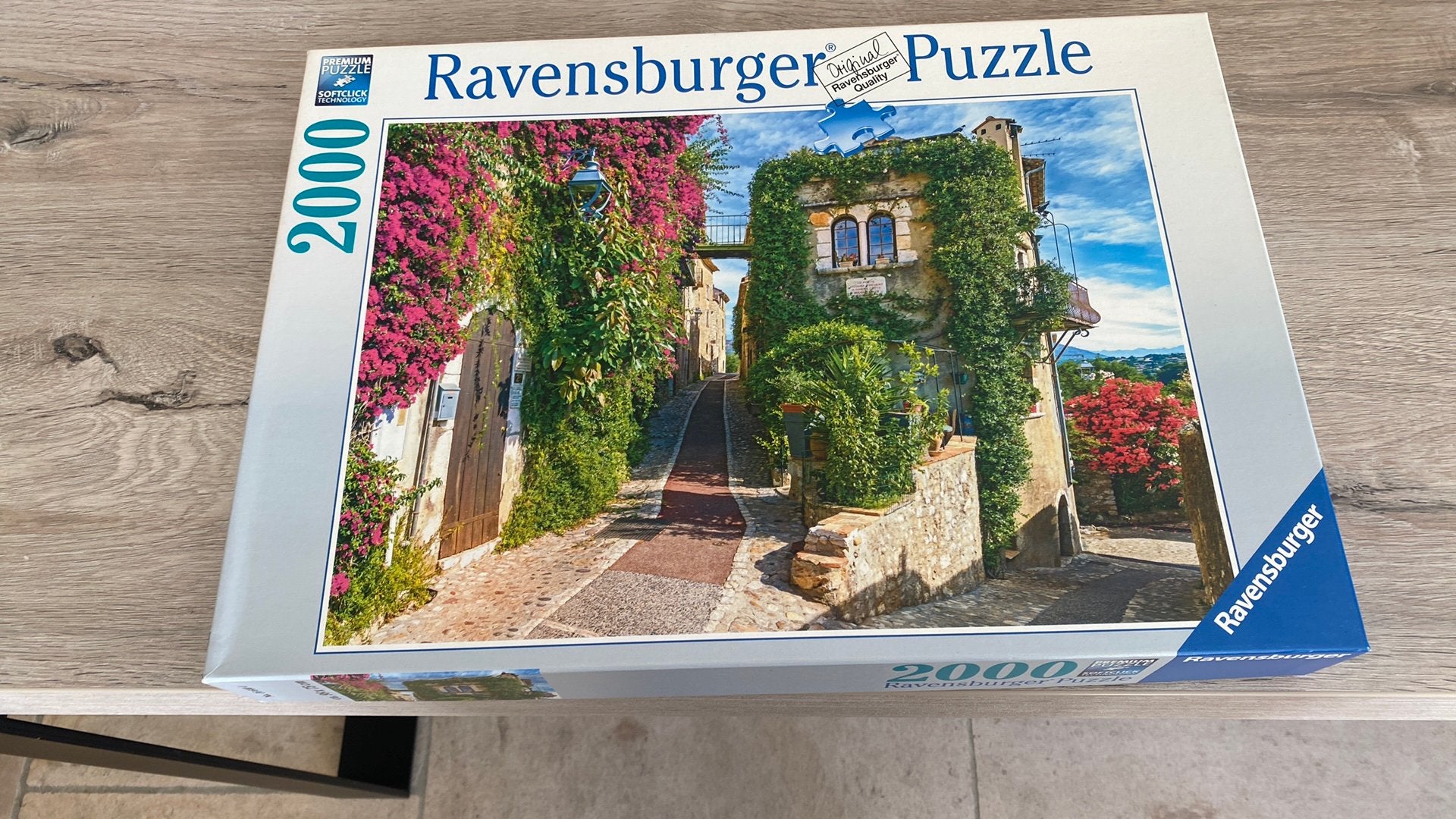 Ravensburger puzzel 2000 stukjes, Ophalen of Verzenden, Zo goed als nieuw