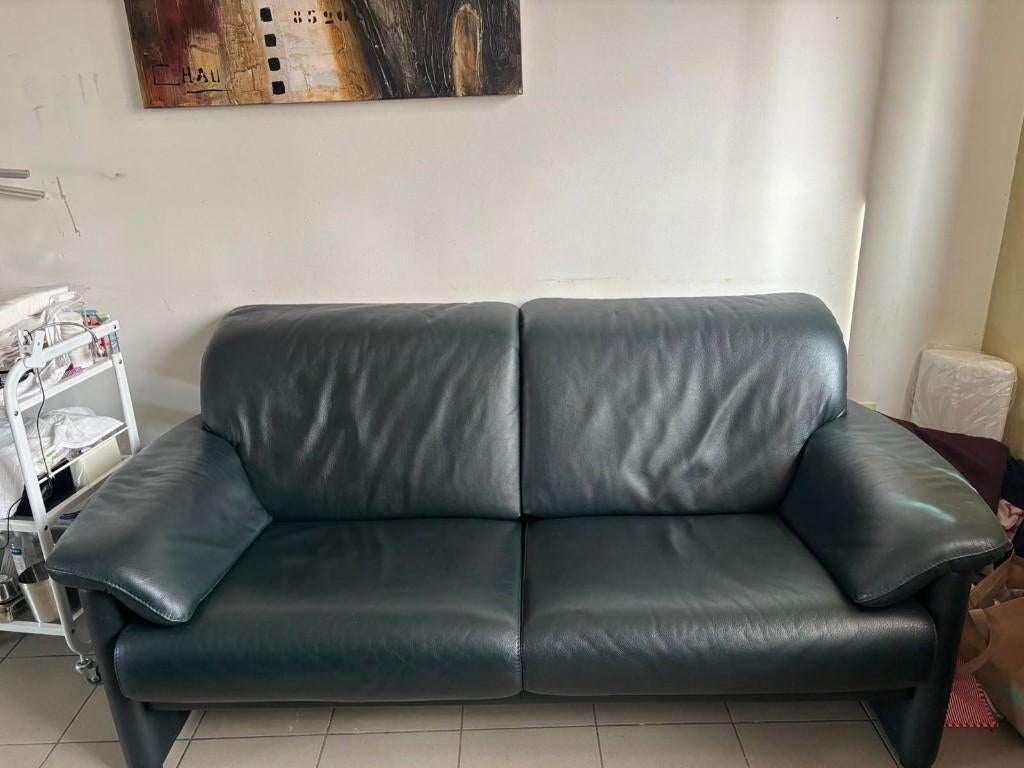 Echt leder salon, Ophalen