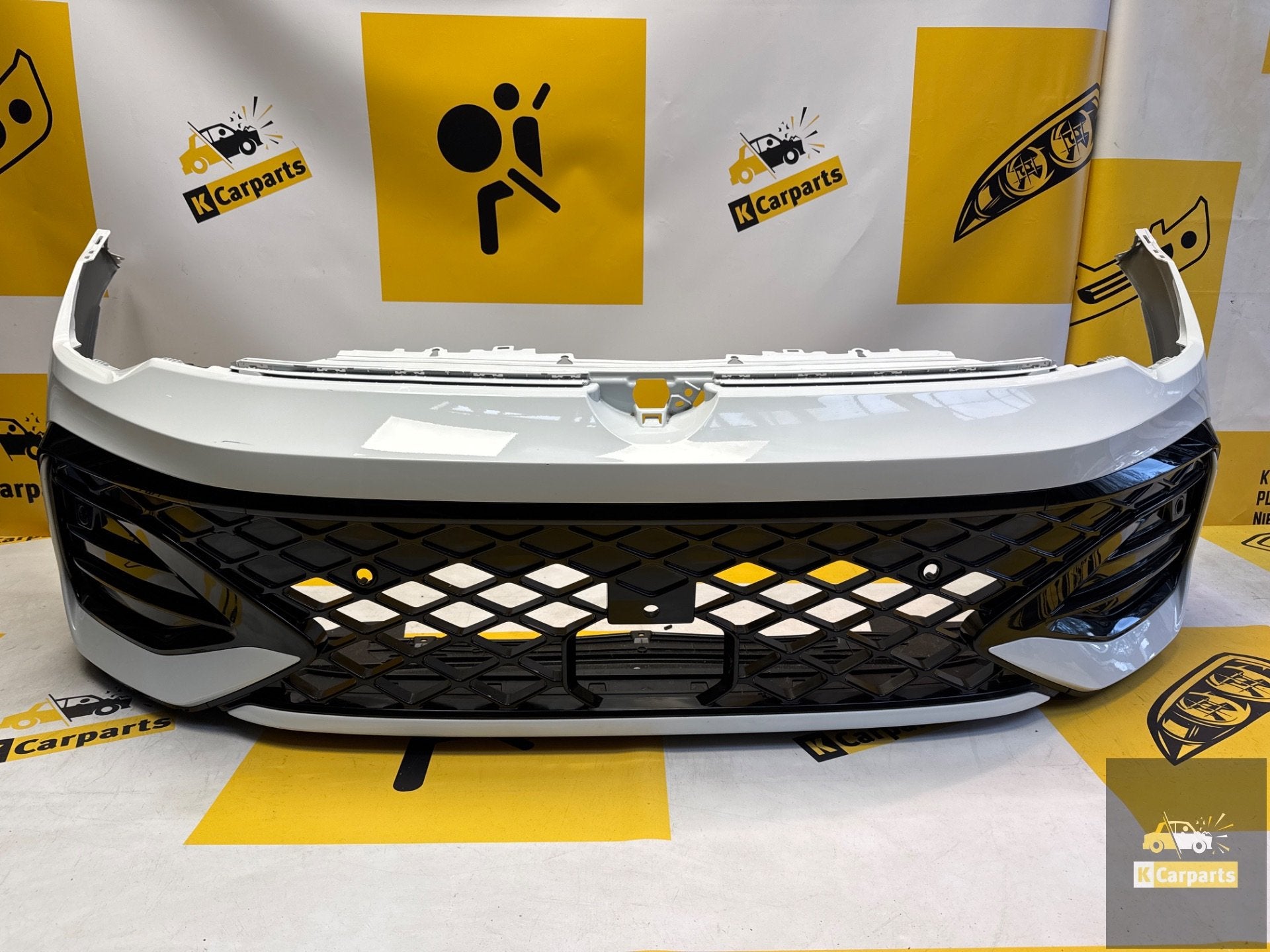 Golf 8 VIII R-LINE FACELIFT VOORBUMPER 5H0807221S PDC, Gebruikt, Volkswagen AG, Vw@volkswagen.de, Bumper