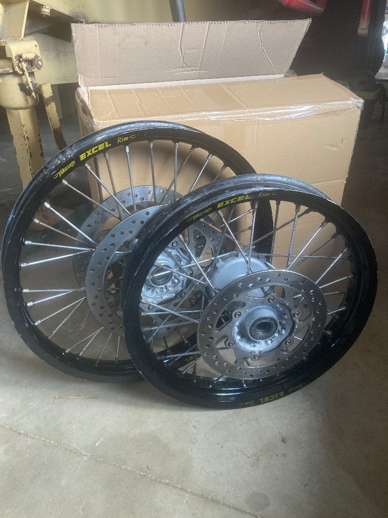 Excel wielset KTM 950 990 Adventure 21/18 inch + remschijven, Ophalen of Verzenden, Gebruikt