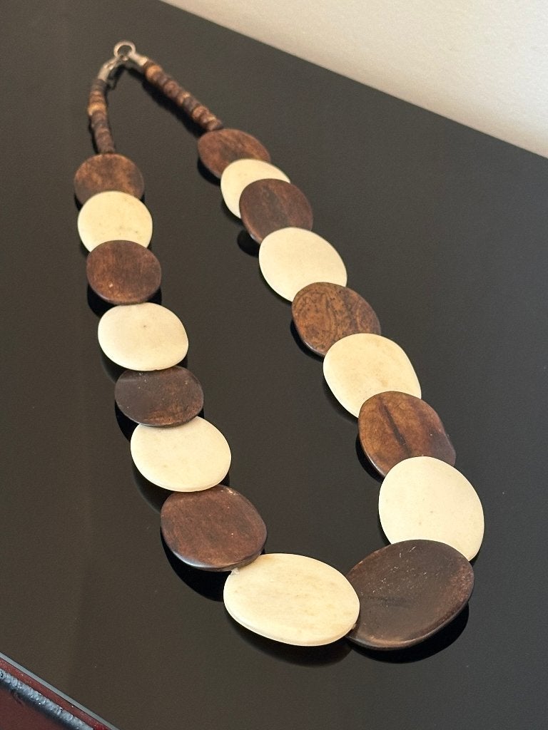 Collier long vintage 80’s pierre naturelle, Enlèvement, Comme neuf, Beige, Pierre ou Minéral