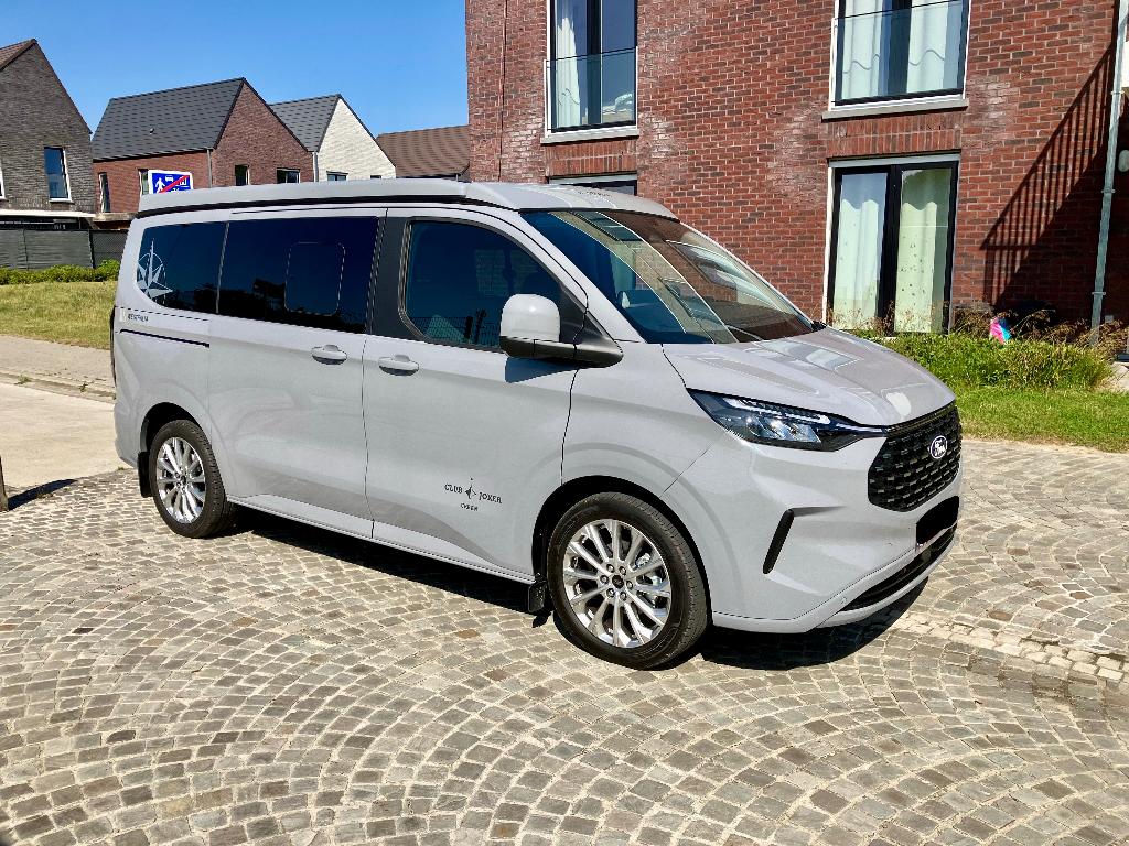 FORD URBAN JOKER WESTFALIA, Jusqu'à 4, Airbags, Siège standard, 4 à 5 mètres