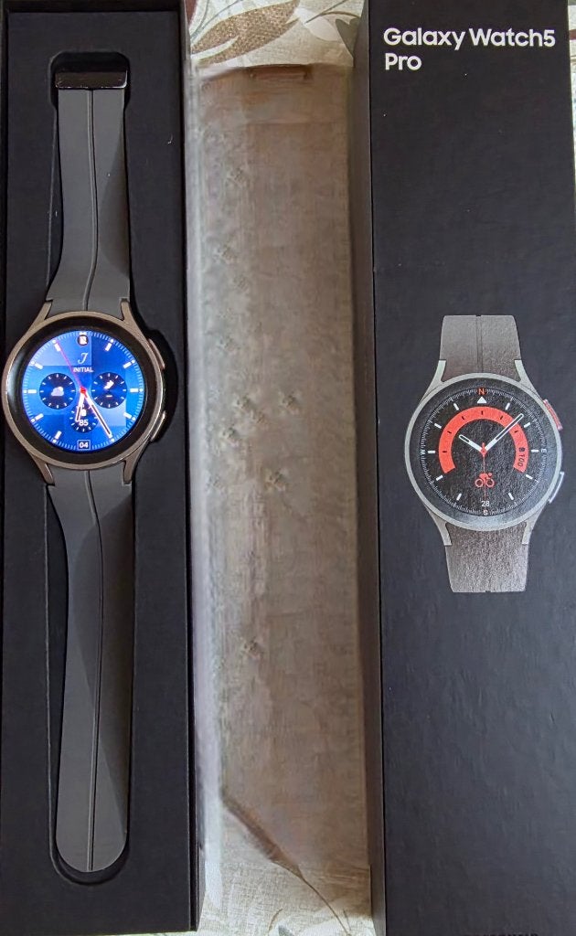 Montre Samsung Galaxy Watchpro 5, Bijoux, Sacs & Beauté, Étanche, Enlèvement, Utilisé, Samsung