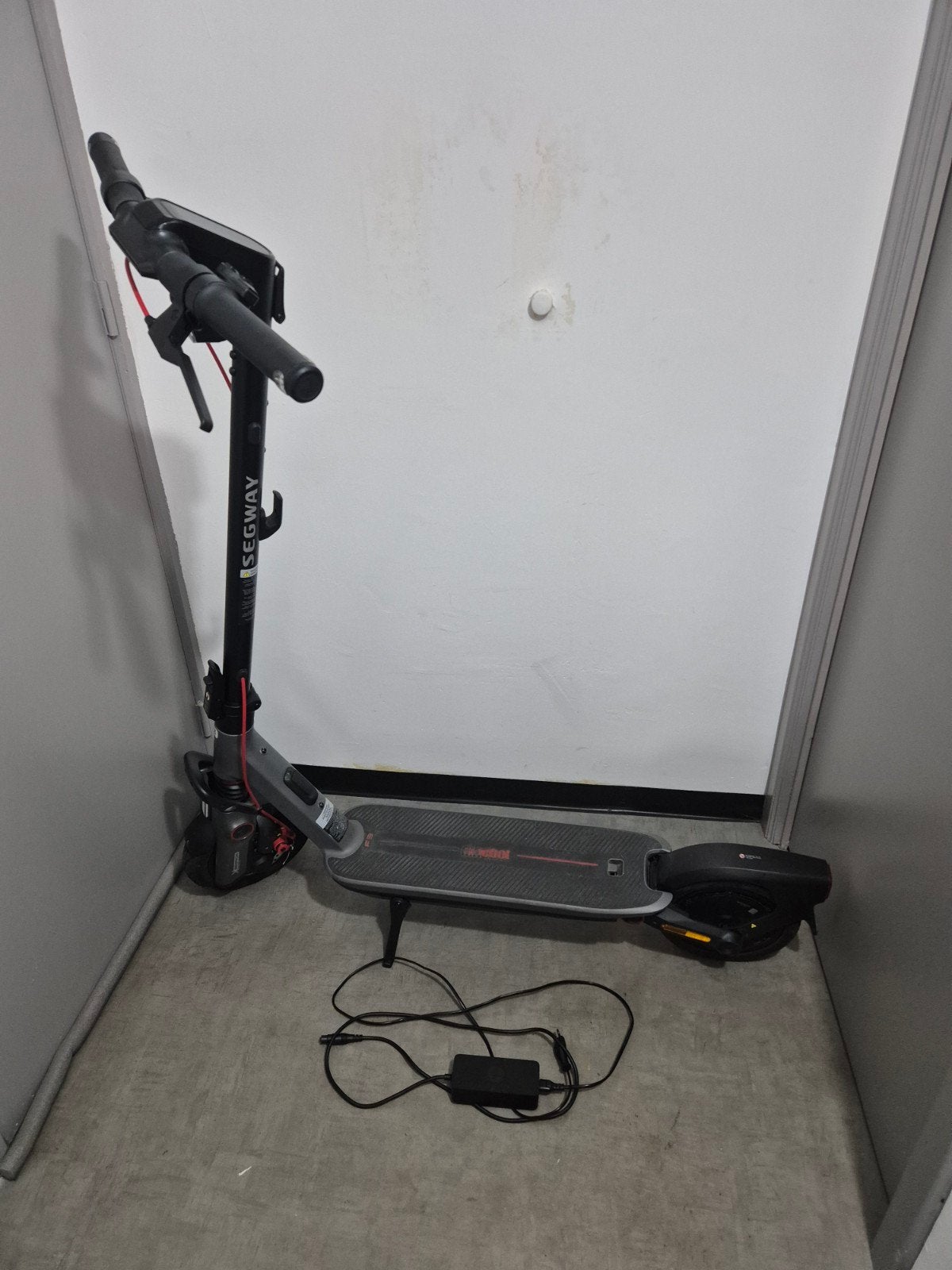 Trottinette électrique, Vélos & Vélomoteurs, Enlèvement, Comme neuf, Segway Ninebot