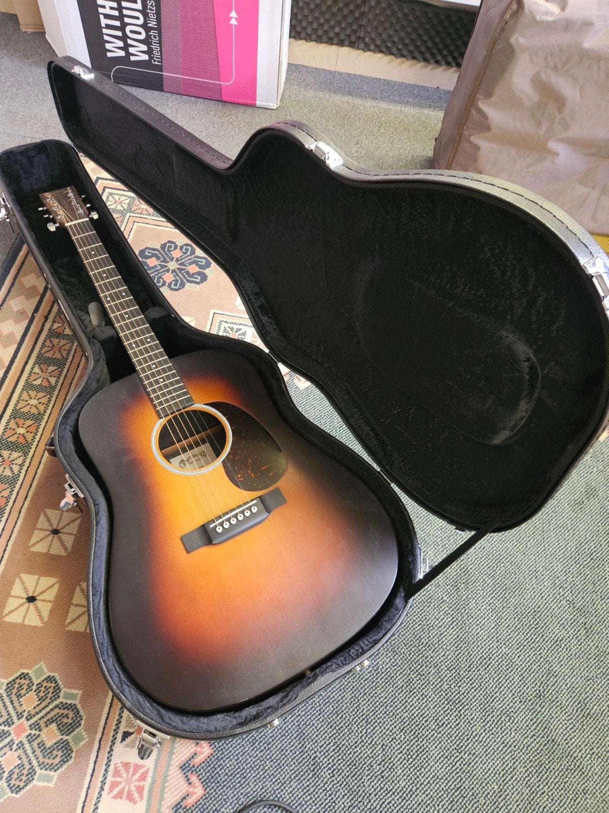 martin en co DXIAE Macassar burst, Ophalen