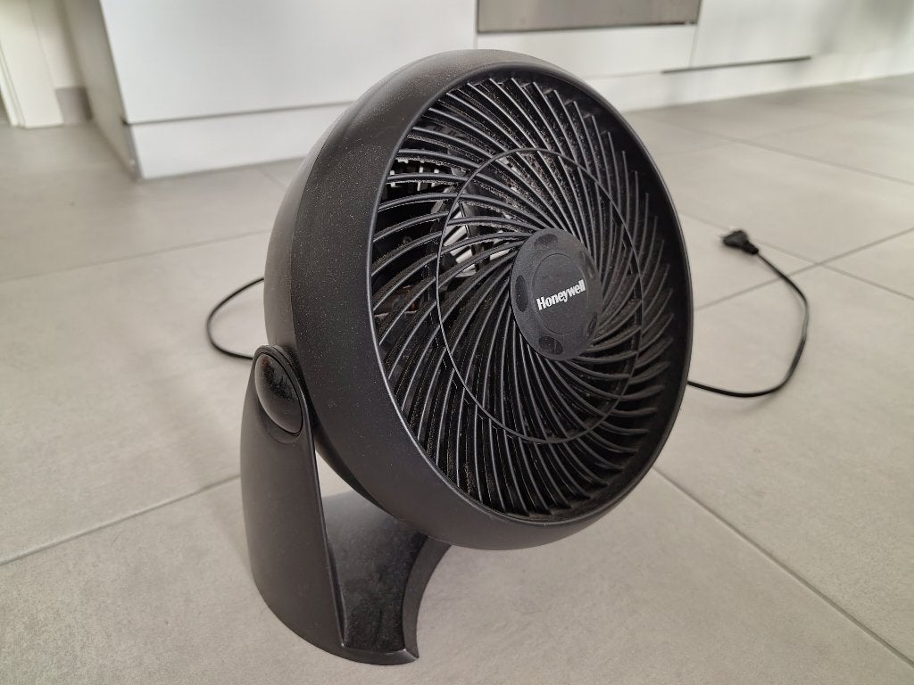 HoneyWell-fan, Elektronische apparatuur, Ophalen, Zo goed als nieuw, Vloerventilator