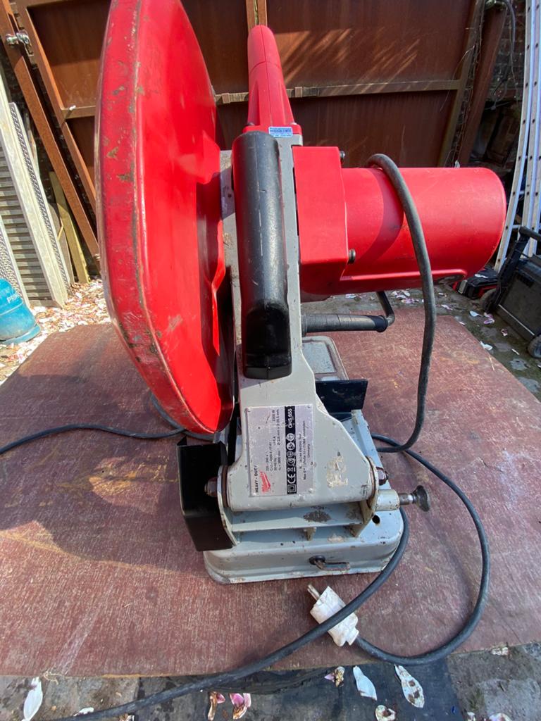 Milwaukee CHS 355 2300 W, Enlèvement, Comme neuf, Tronçonneuse