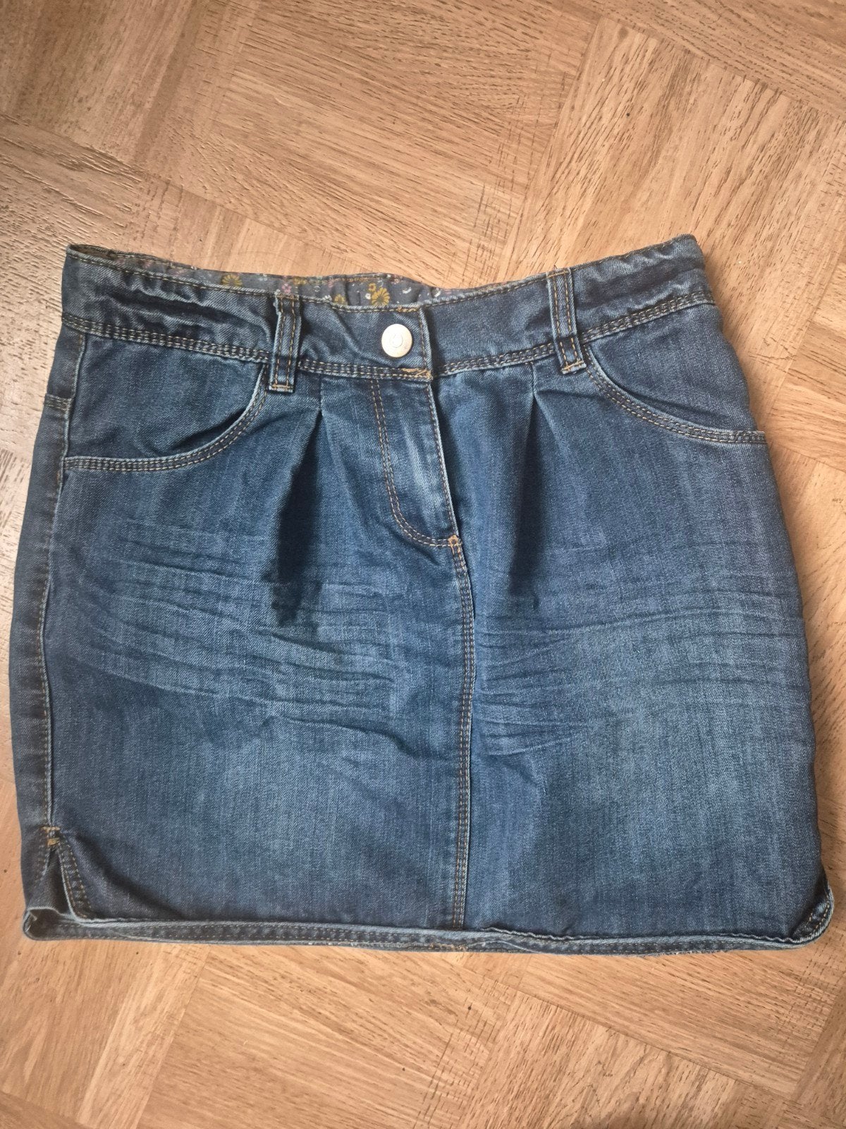 Jupe en jean 12ans, Enfants & Bébés, Vêtements enfant | Taille 152, Robe ou Jupe, Comme neuf, Fille, Tape à l'oeil