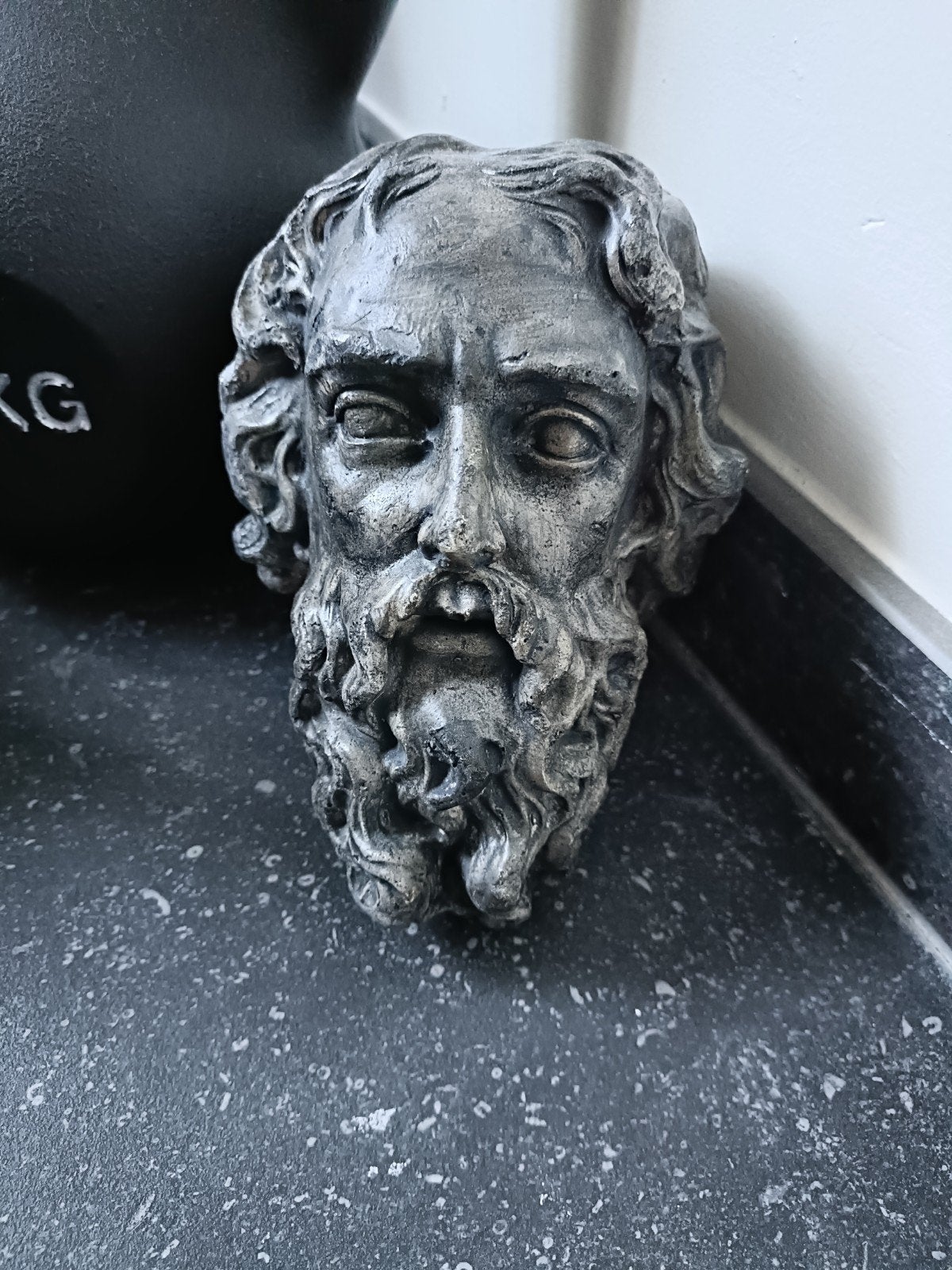 Gedetailleerde stenen buste  Zeus, Antiek en Kunst, Ophalen of Verzenden, Buste