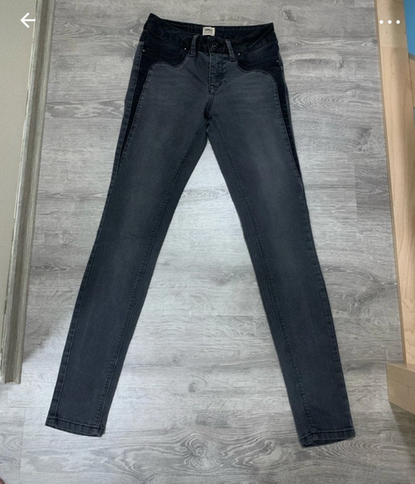 Only 25/32 nieuw, Kleding | Dames, Ophalen of Verzenden, Nieuw, Grijs