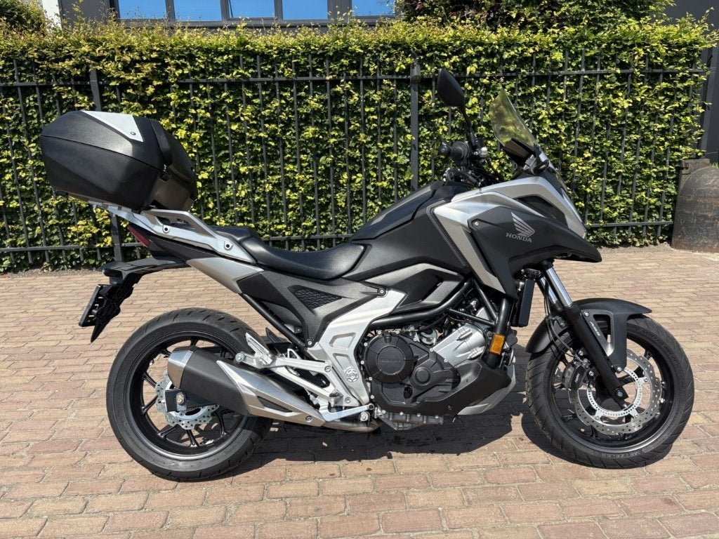 Honda NC 750 X, Motoren, 750 cc, 2 cilinders, Motorrijbewijs A, Meer dan 35 kW