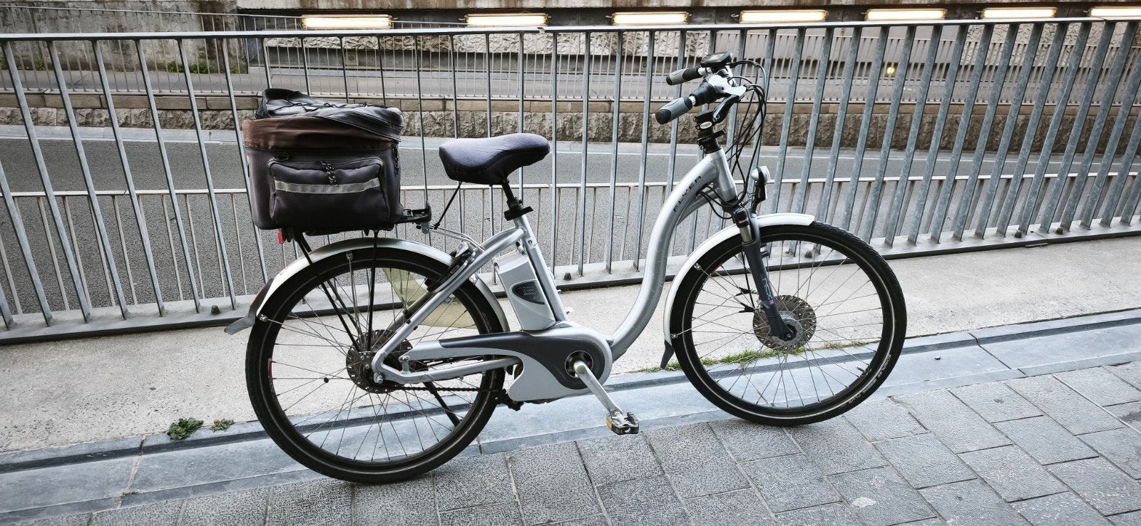 Elektrische fiets Flyer middenmotor, Enlèvement
