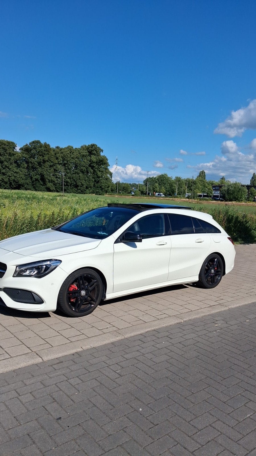 CLA 200D SHOOTING BREAK, VOITURE AMG PACKAGE. OPTION COMPLÈT, Autos, 100 kW, CLA, Achat, Euro 6