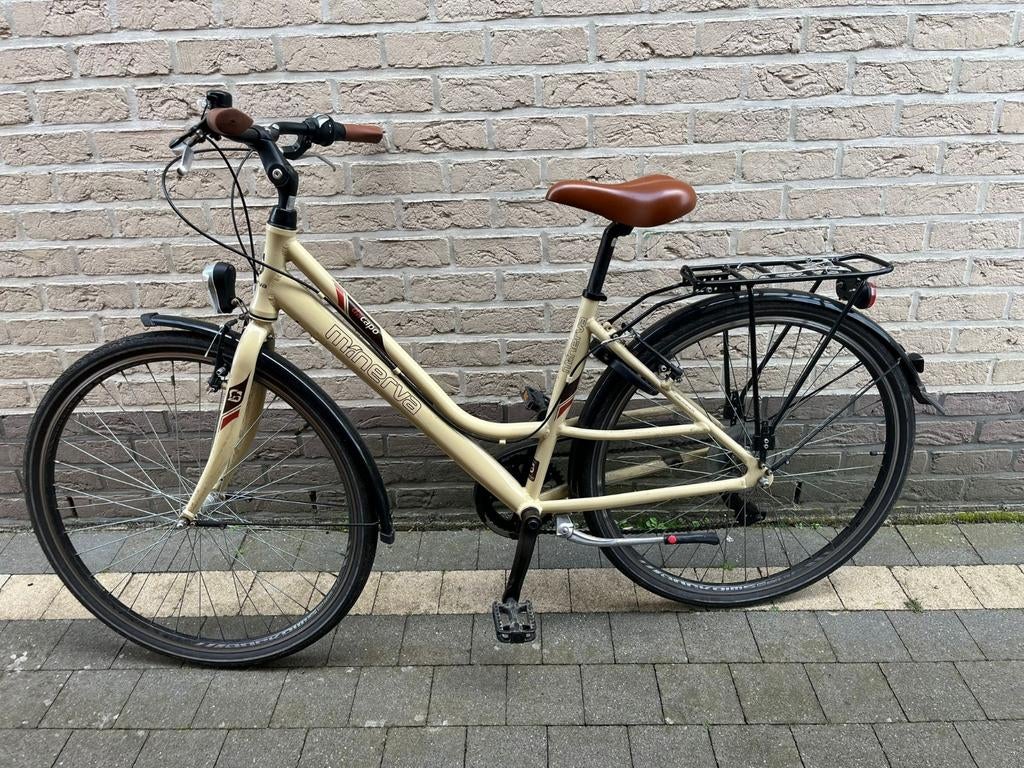 Dames/meisjes fiets, Fietsen en Brommers, Fietsen | Dames | Damesfietsen, Ophalen, Versnellingen