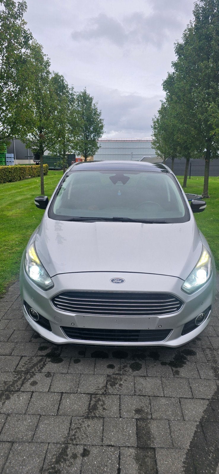 Ford S Max, Autos, Argent ou Gris, Euro 6, 7 places, Noir
