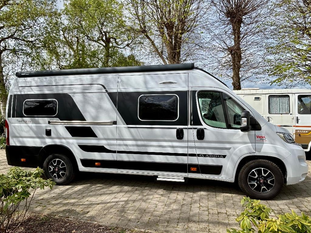 Top campervan te huur Adria Twin Superb!