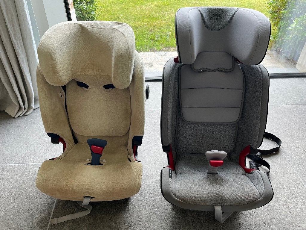 Autostoel, Kinderen en Baby's, Autostoeltjes, Ophalen, Romer, Verstelbare rugleuning, Zo goed als nieuw