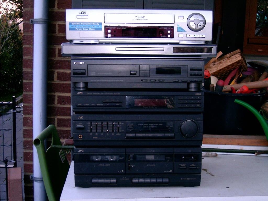Bloc chaine ,vidéo vhs ,lecteur cd dvd ,lecteur cd ., Enlèvement, Utilisé, Lecteur DVD, JVC
